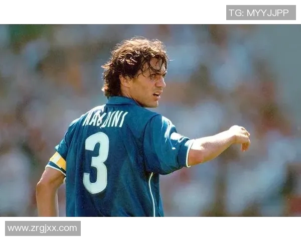 意大利国家足球明星的辉煌历程与传奇瞬间回顾